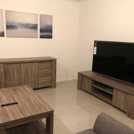 Apple House Tarneit North Appartamento Esterno foto