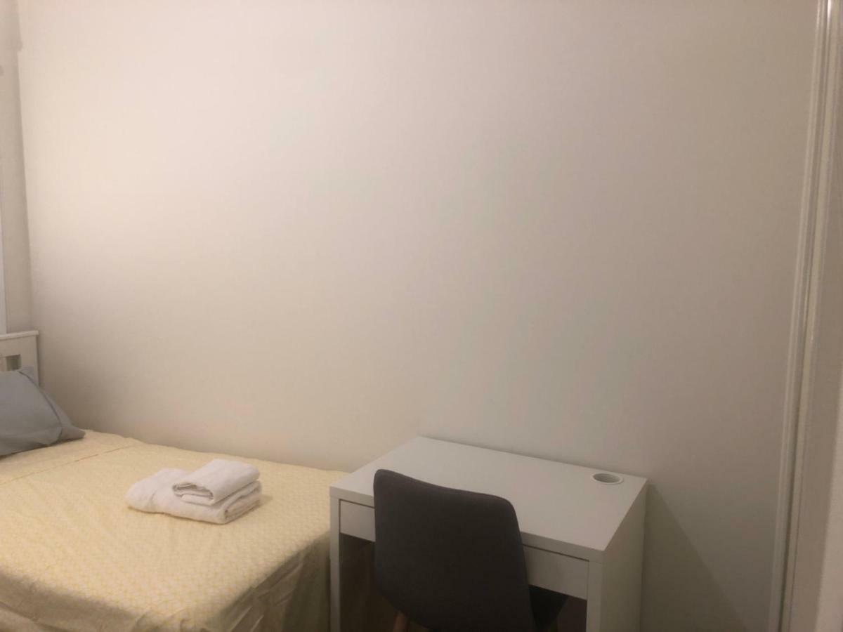 Apple House Tarneit North Appartamento Esterno foto