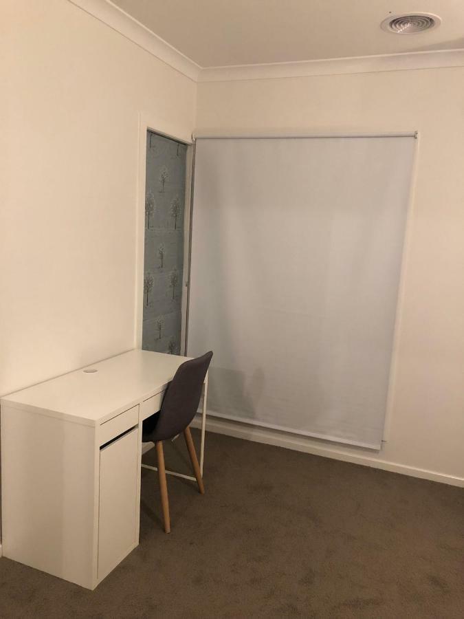 Apple House Tarneit North Appartamento Esterno foto